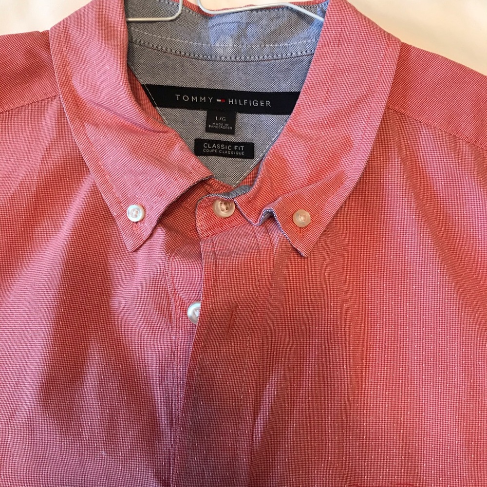 Tommy Hilfiger sport shirt- EUC!